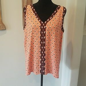 *Final Markdown **Loft  Size M Sleeveless Top